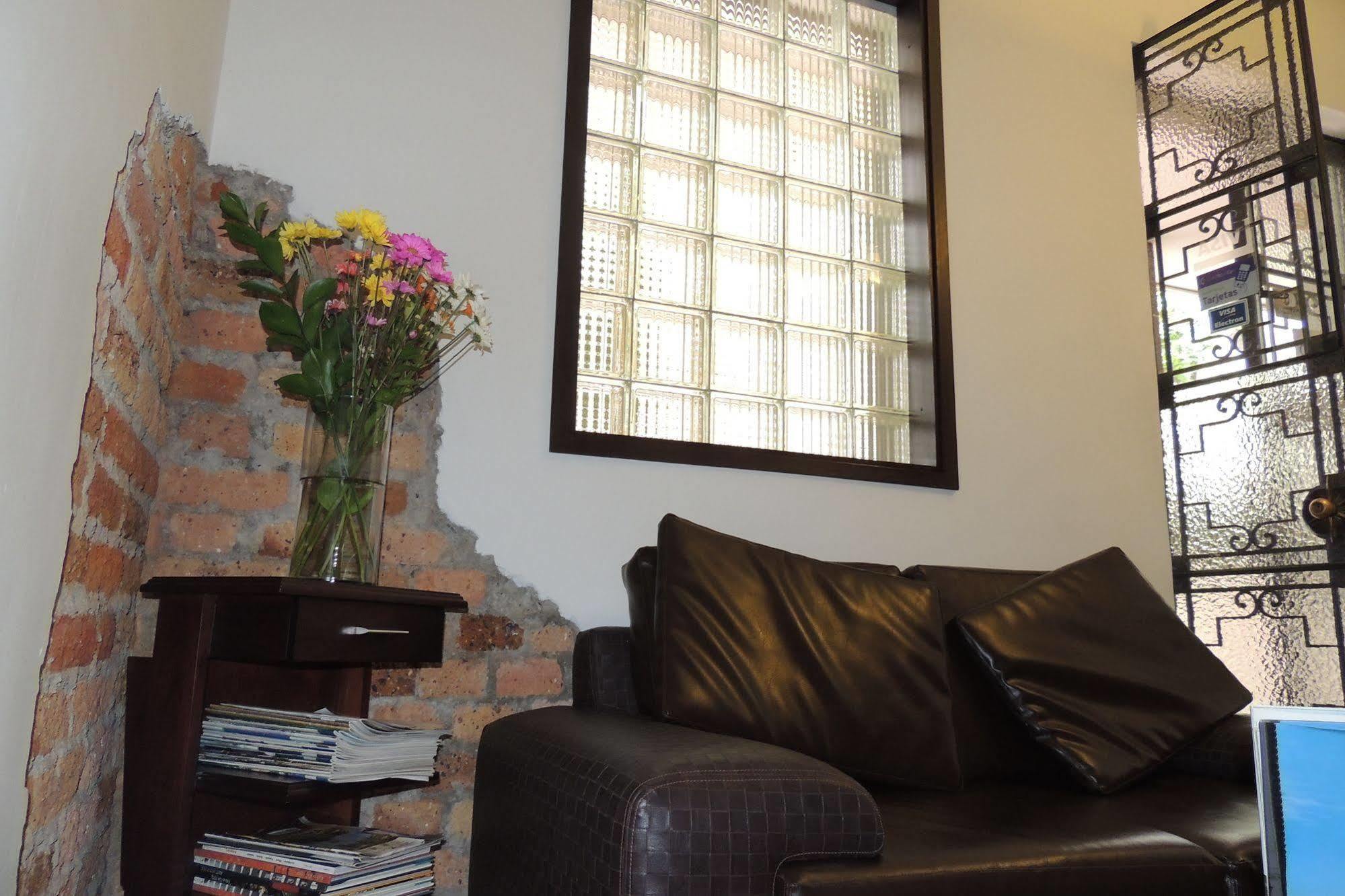 Hotel Boutique Casa Farallones Cali Exterior photo