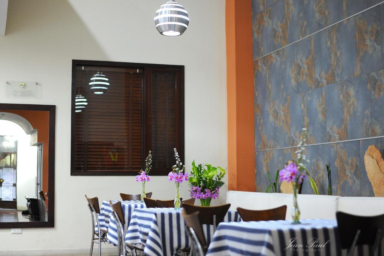 Hotel Boutique Casa Farallones Cali Exterior photo